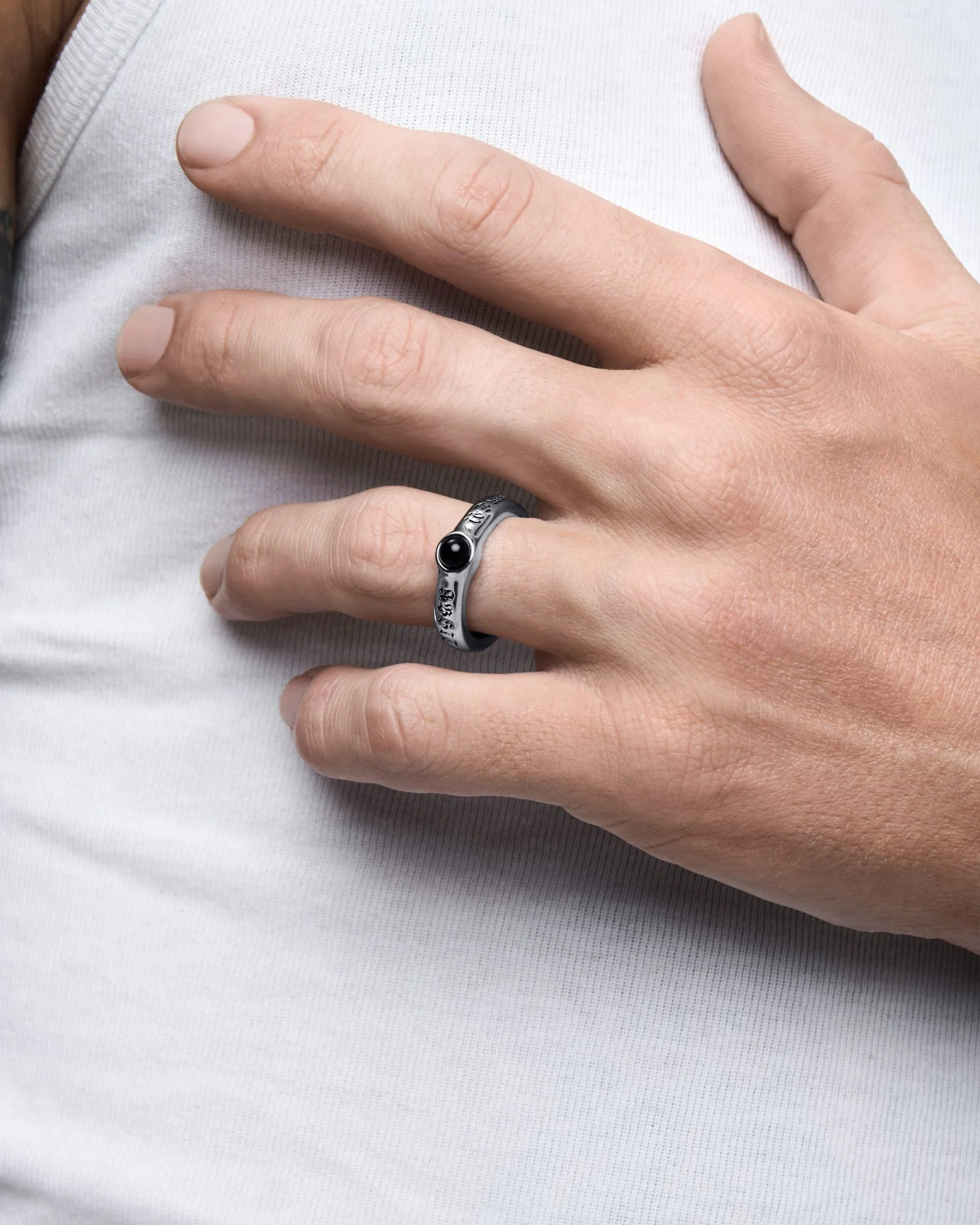 ABSIT OMEN Onyx Amulet Ring - Image 3