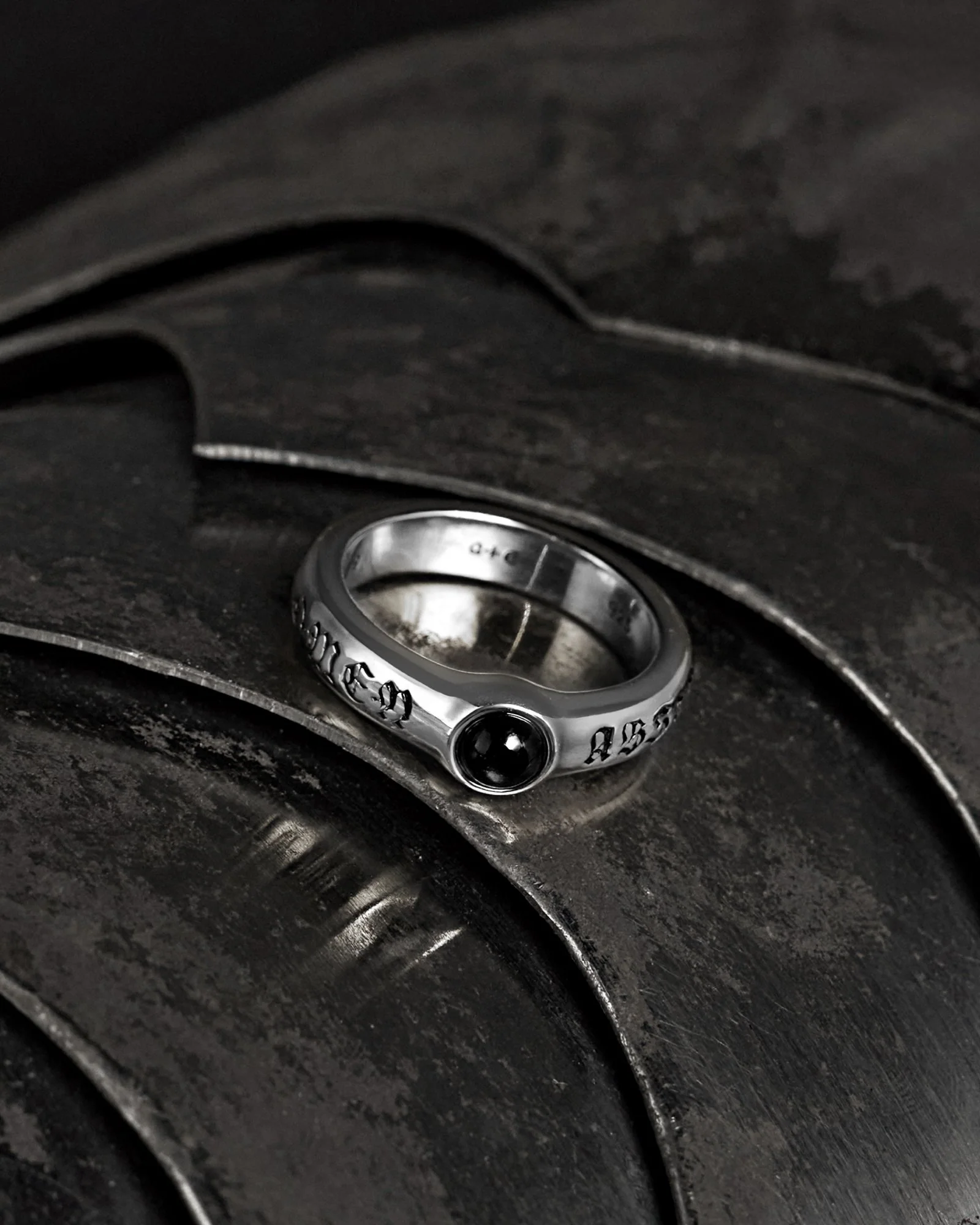 ABSIT OMEN Onyx Amulet Ring - Image 6