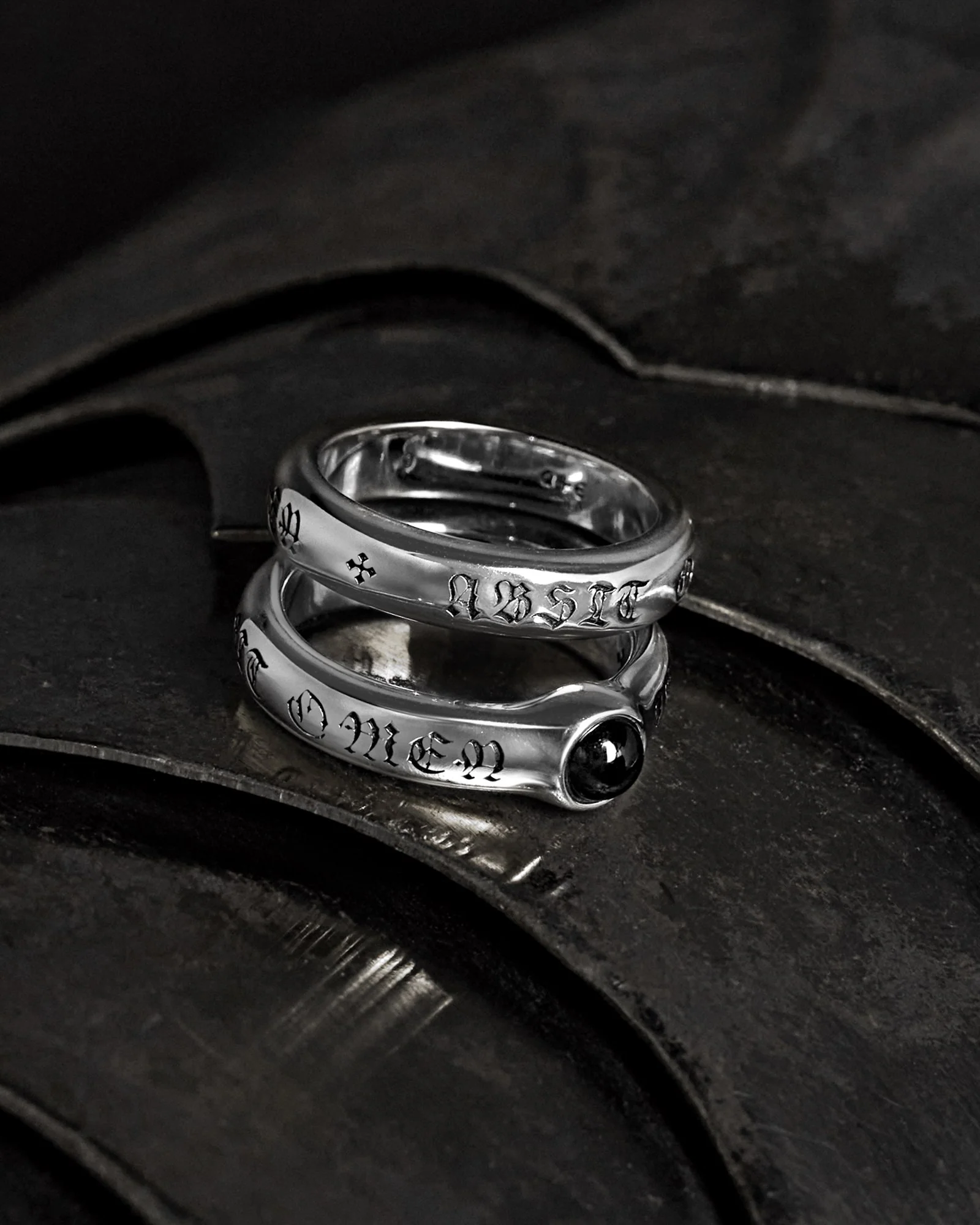 ABSIT OMEN Onyx Amulet Ring - Image 7
