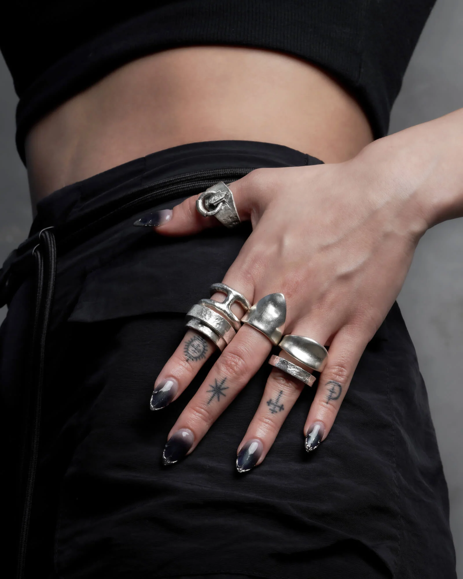Amon Ring - Image 4