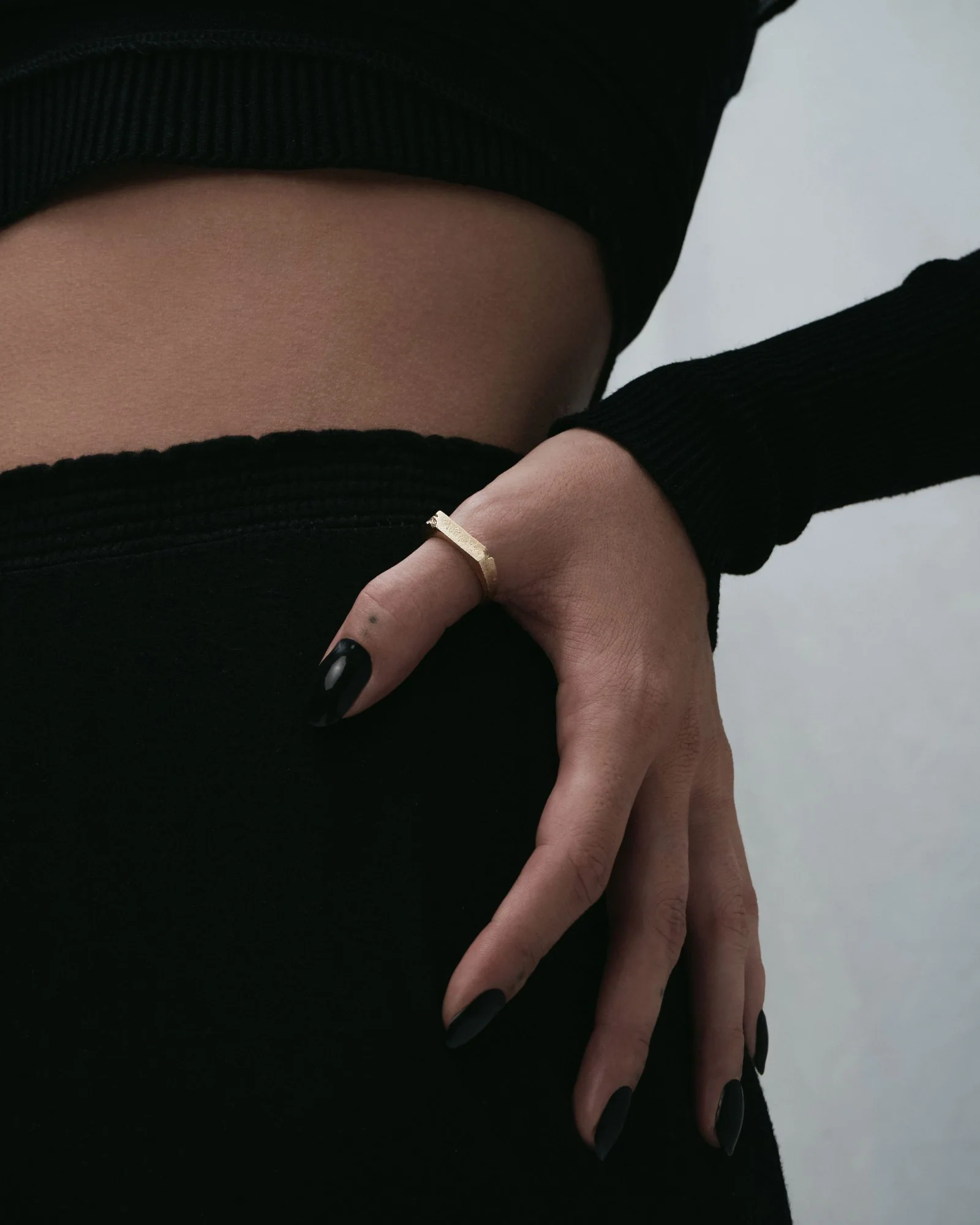 Brixton Signet Ring - Image 7