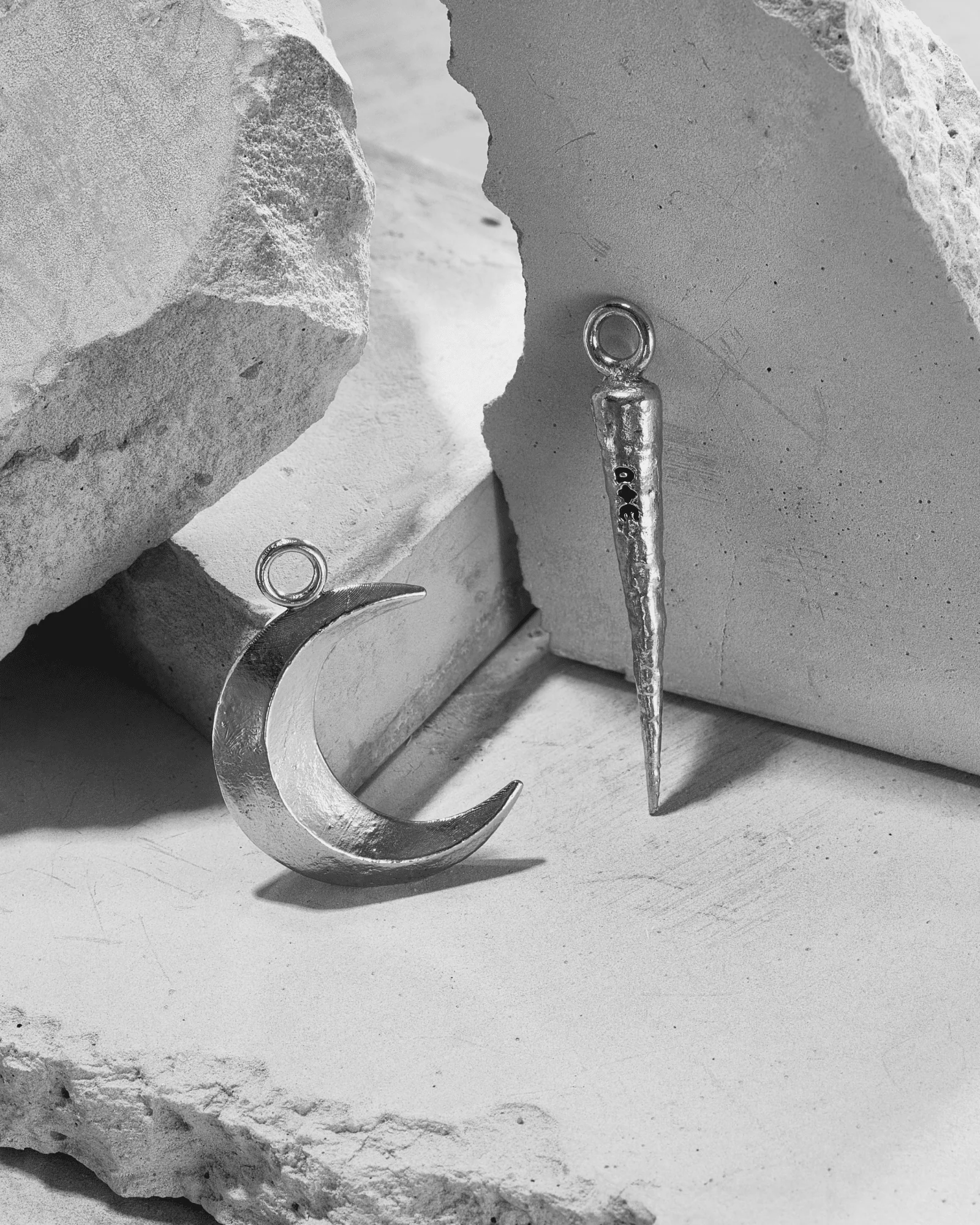 Camelot Charm - Image 7