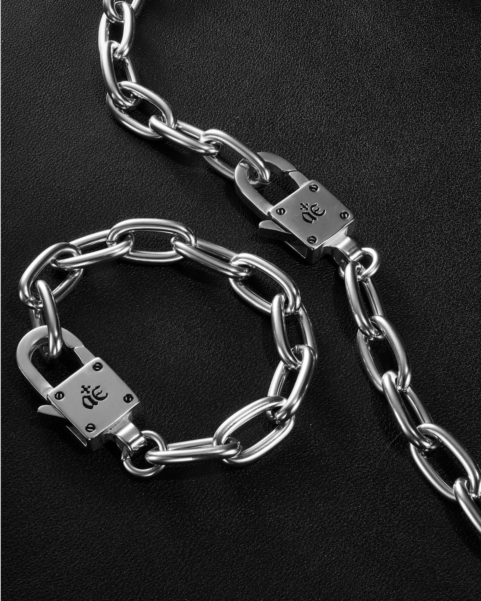 Cellar Chain Bracelet - Image 5
