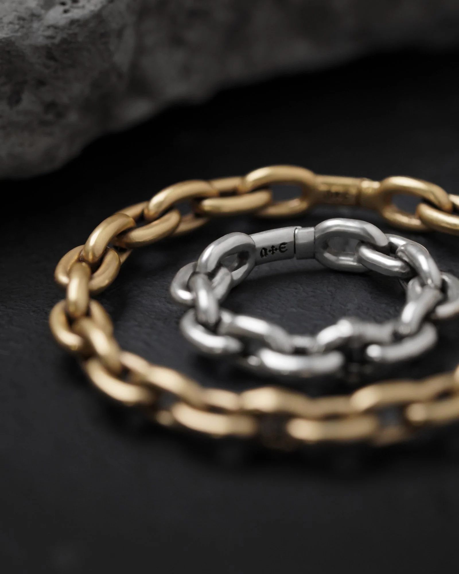 Cellar Chain Hangers - Image 10