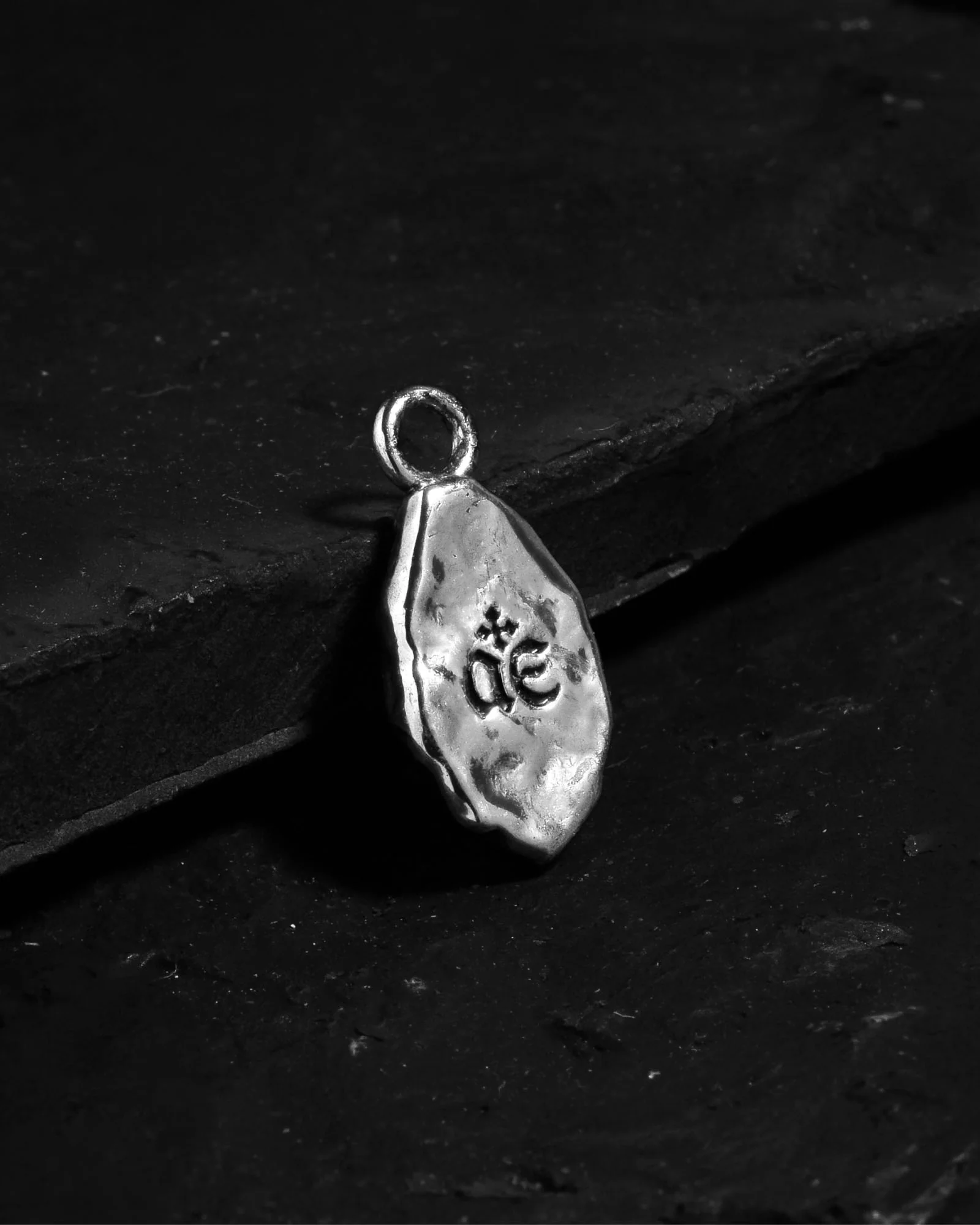 Granite Charm - Image 3