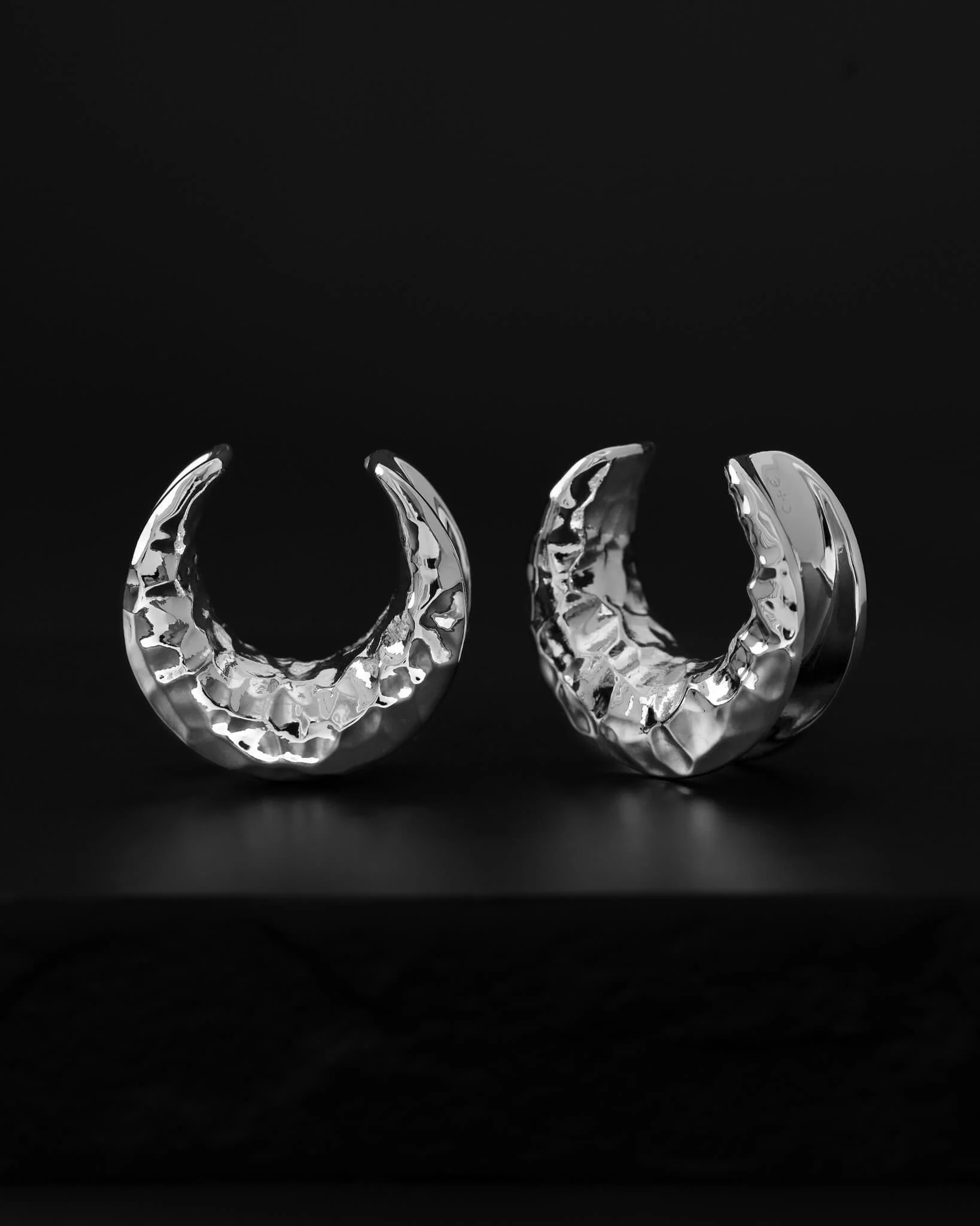 Hammered Crescent Saddle Hangers - Image 15