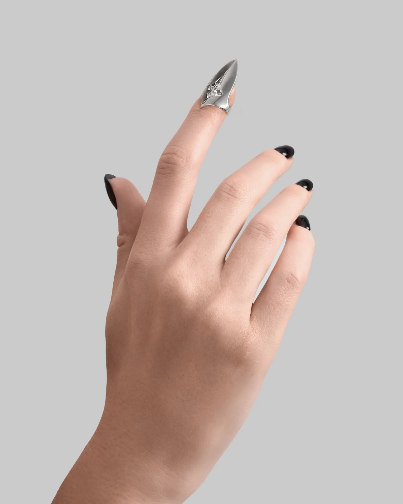 Illyria nail cap ring - Image 5