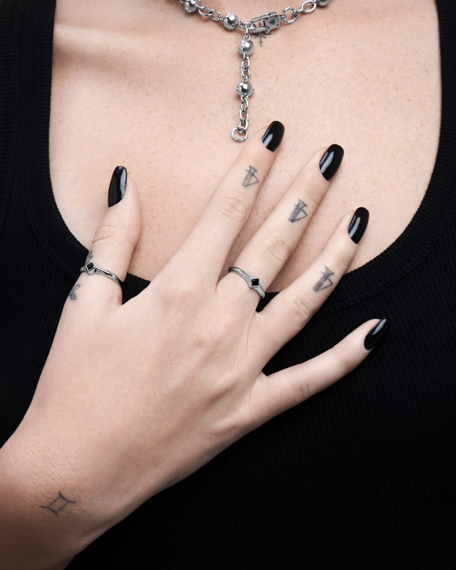Onyx Arc Ring - Image 4