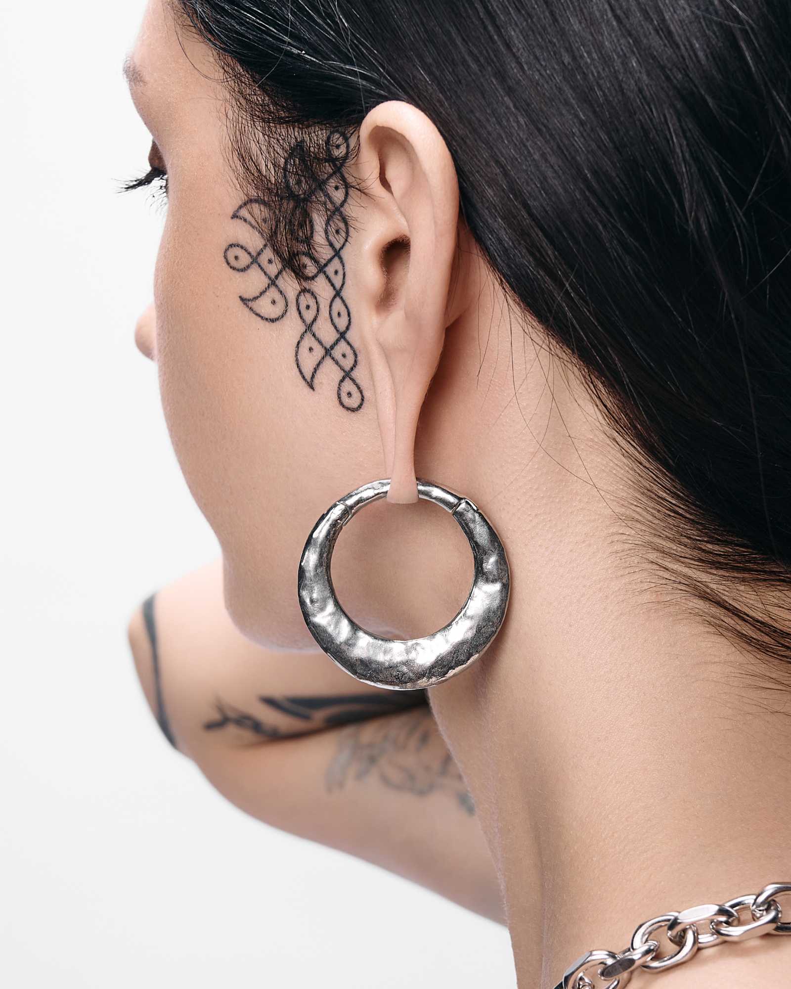 Oura Hangers - Image 2