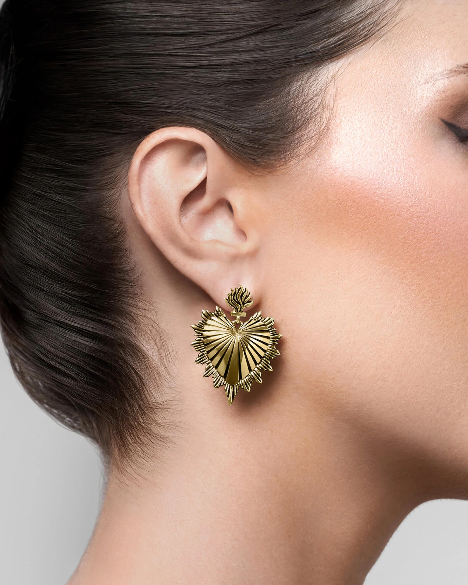 Sacred Heart Earrings - Image 2