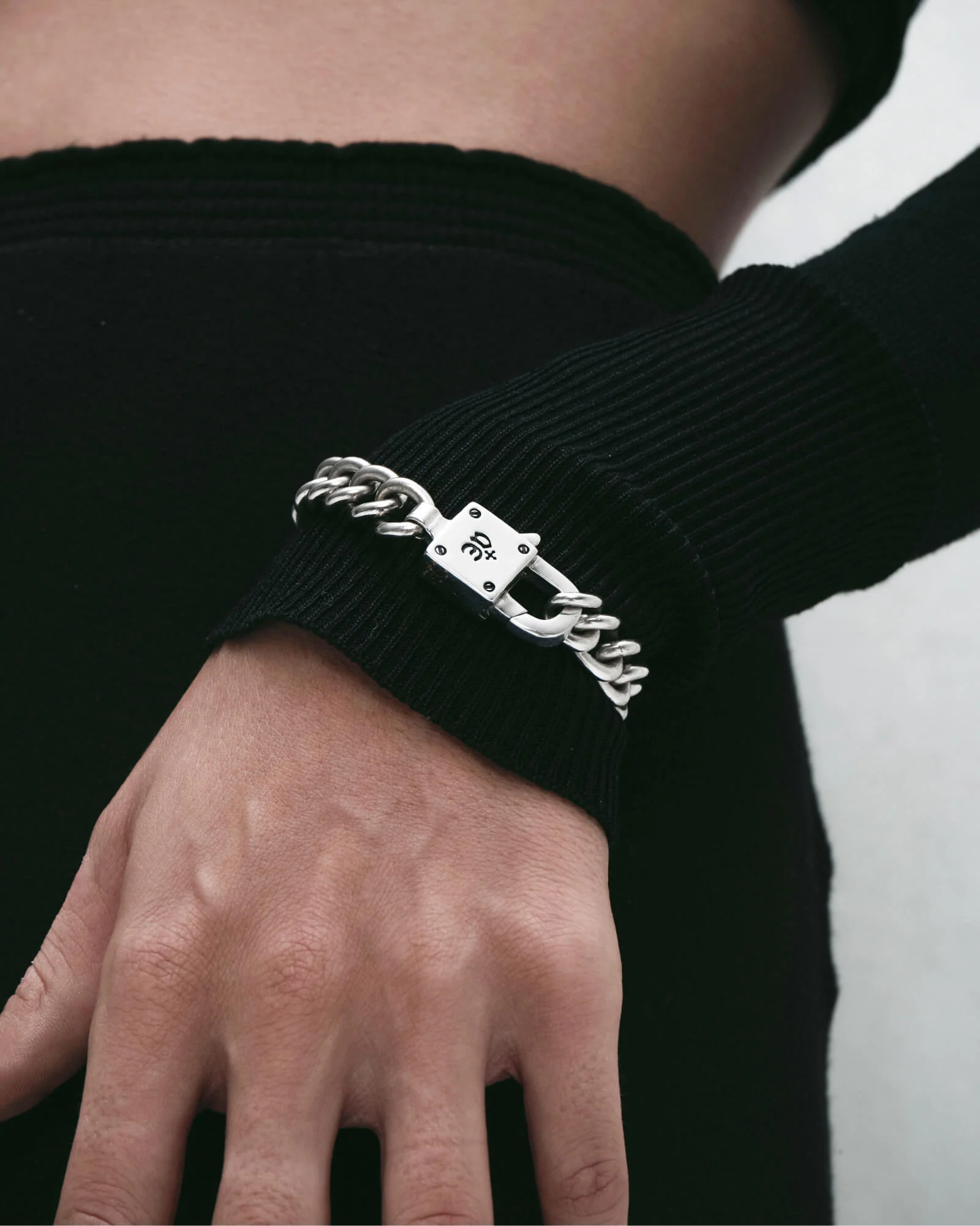 Sync Chain Bracelet - Image 6