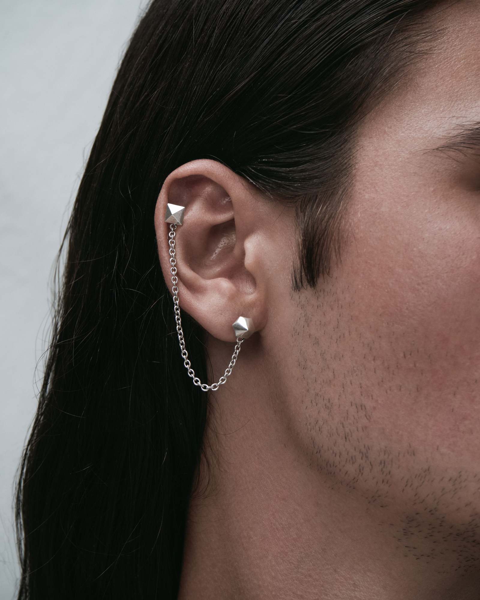 Sync Chain Earrings - Image 7