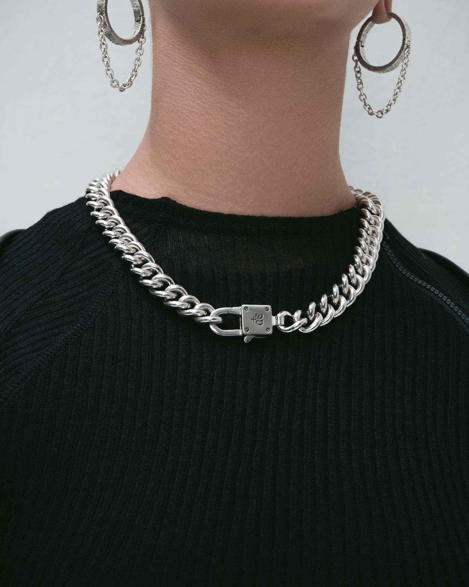 Sync Chain Necklace - Image 4
