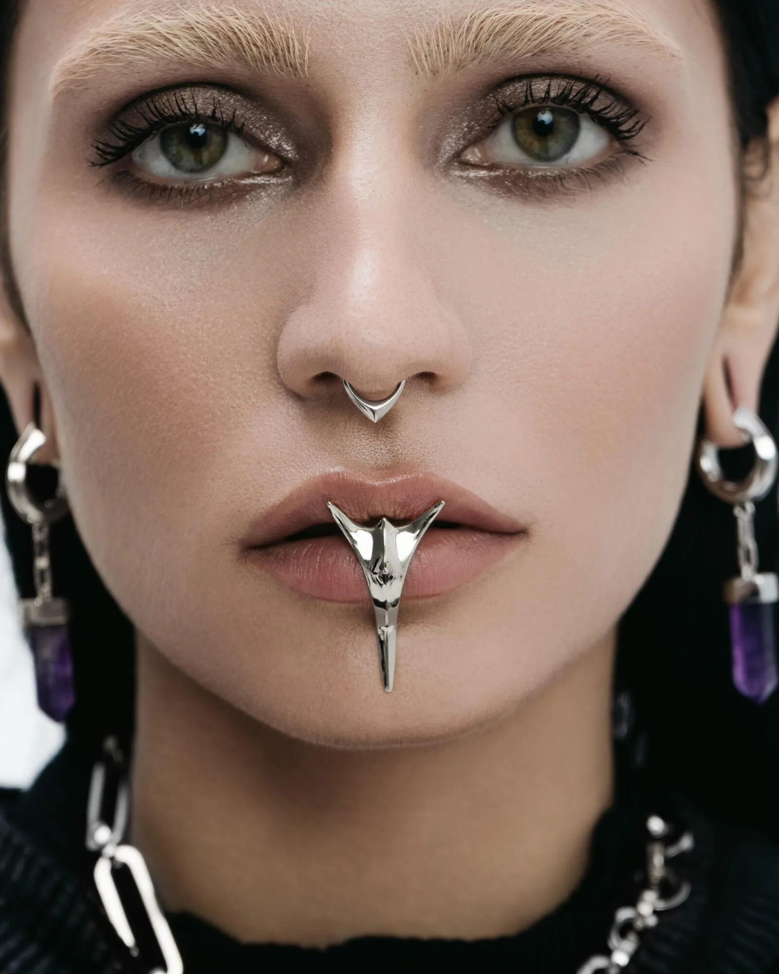 Syth Lip Cuff - Image 5
