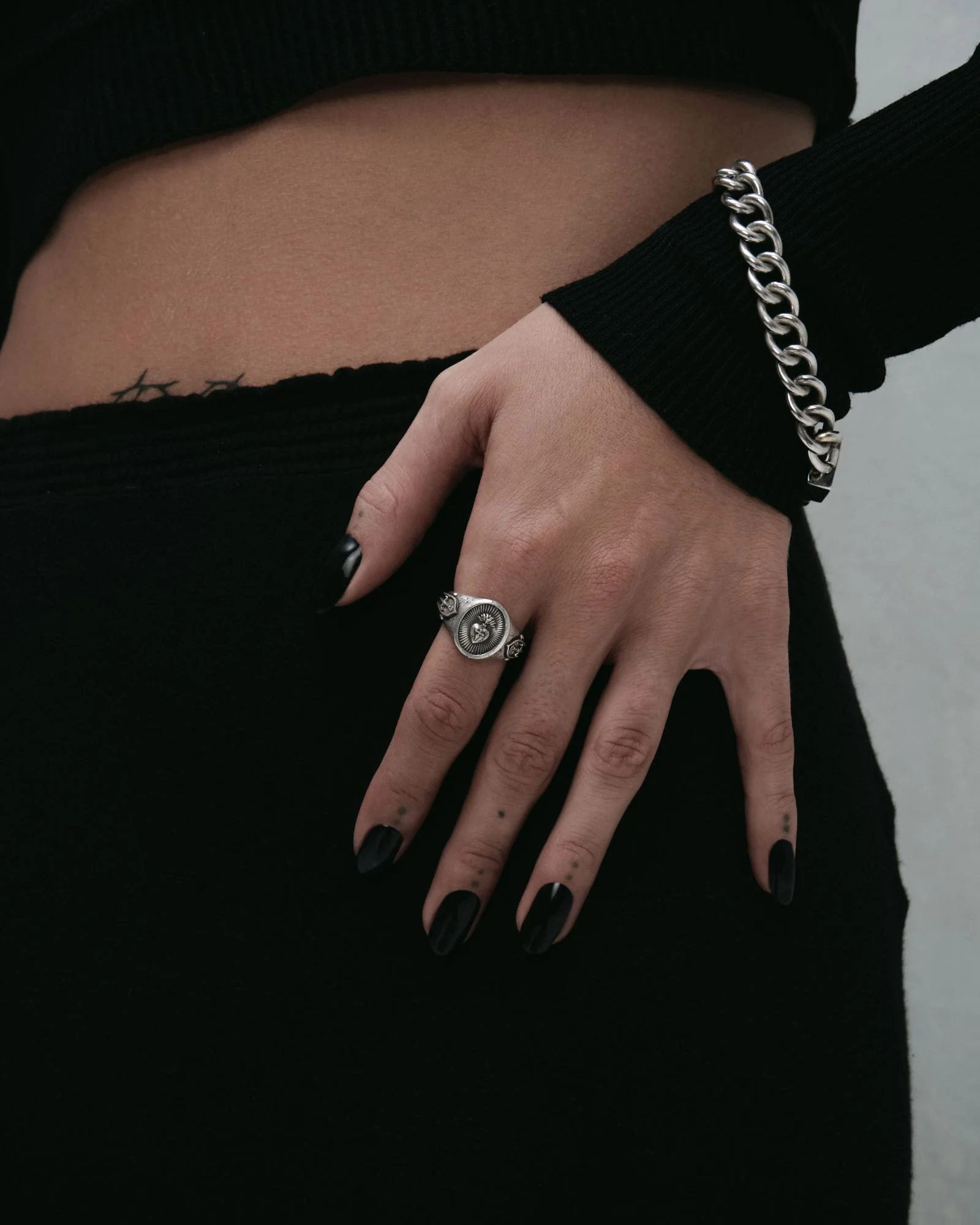 The Sacrament Ring - Image 3