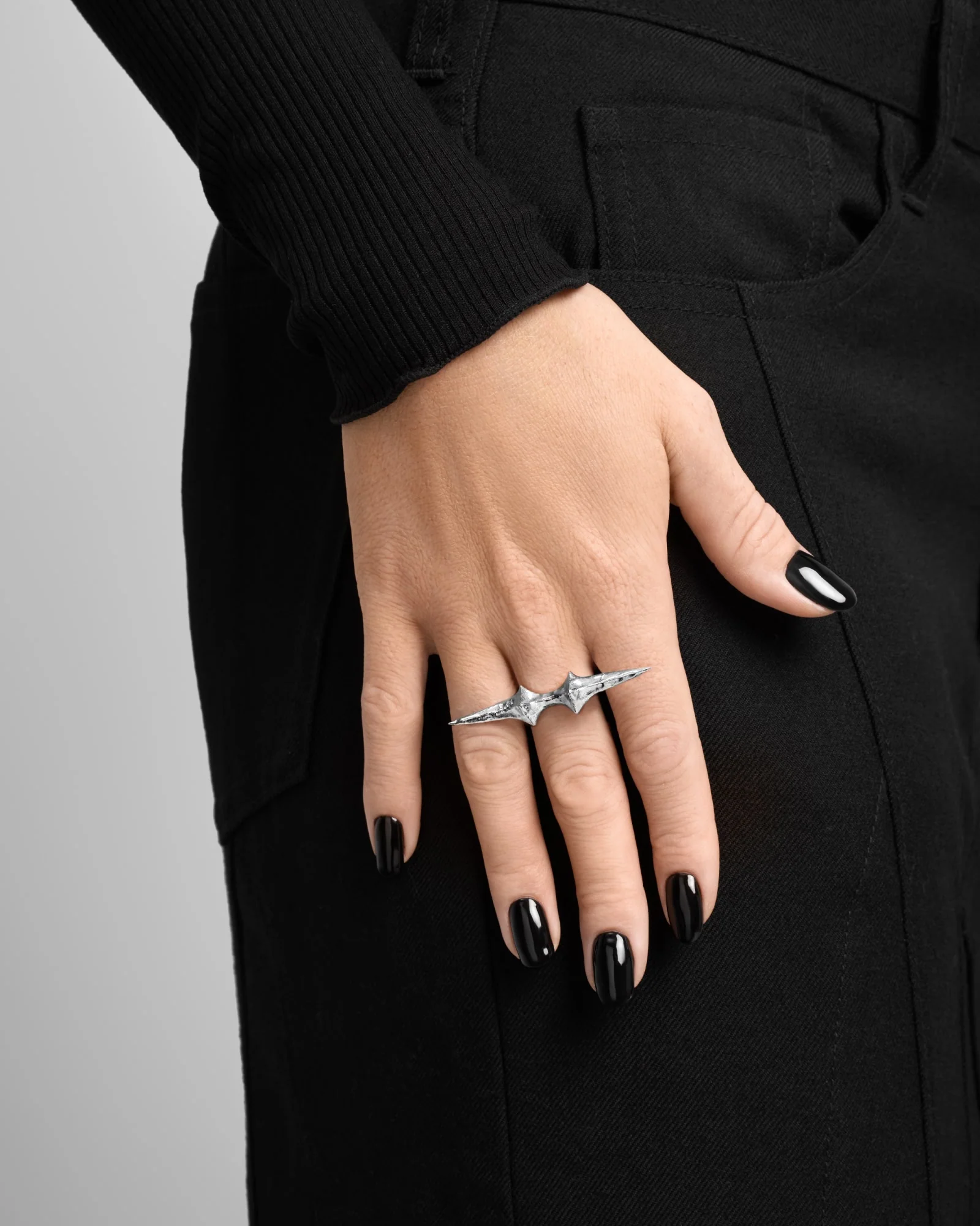 THORNE Ring - Image 2