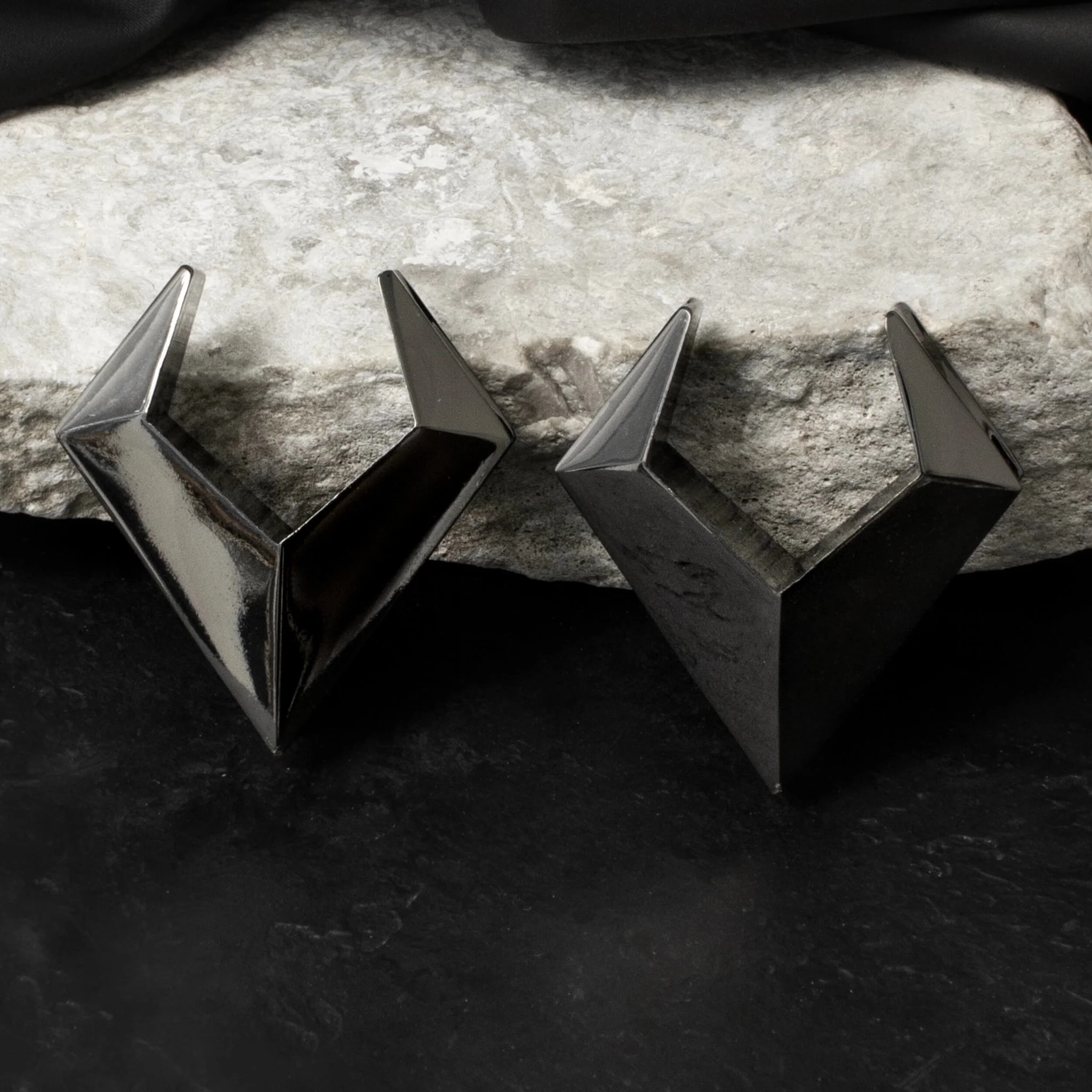 Valar Saddle Hangers - Image 32