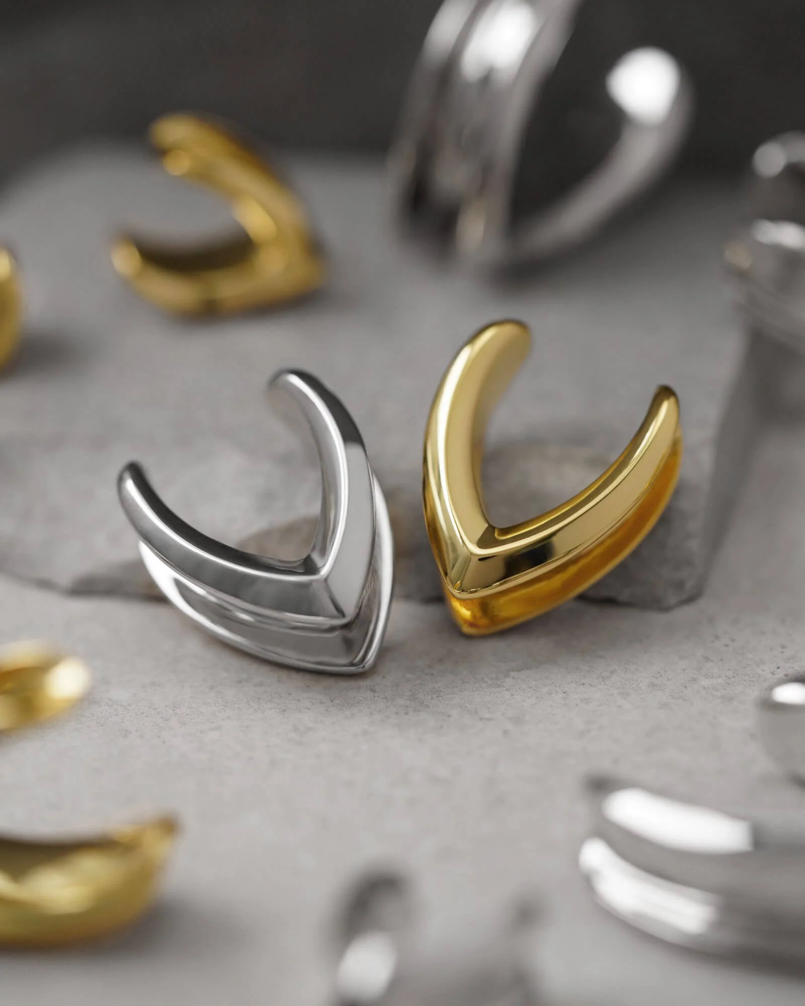 Valka Saddle Hangers - Image 7